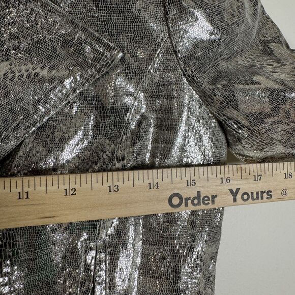 Bebe Jacket Small Silver Cropped Moto Snakeskin Print Metallic Zip y2k disco - Picture 7 of 10